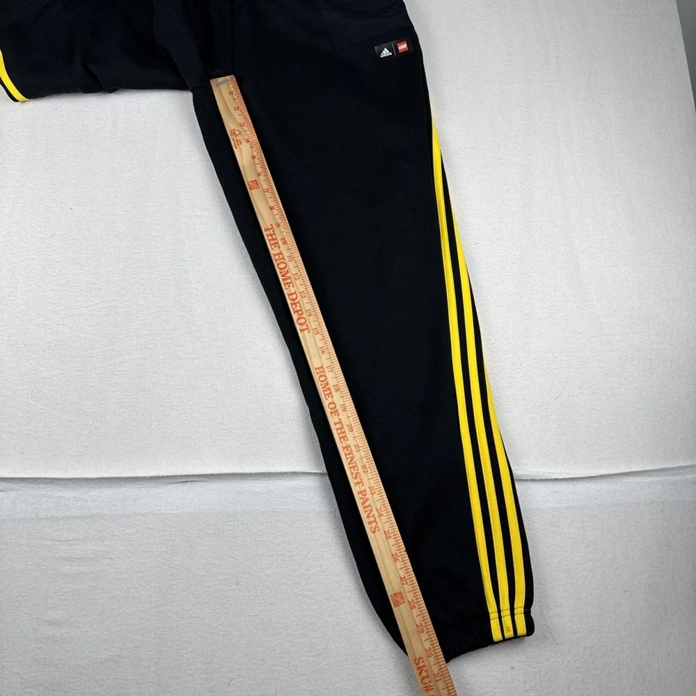 Adidas Lego Classic Boys Track Pants H26667 XL Black Yellow loose fit 30*30